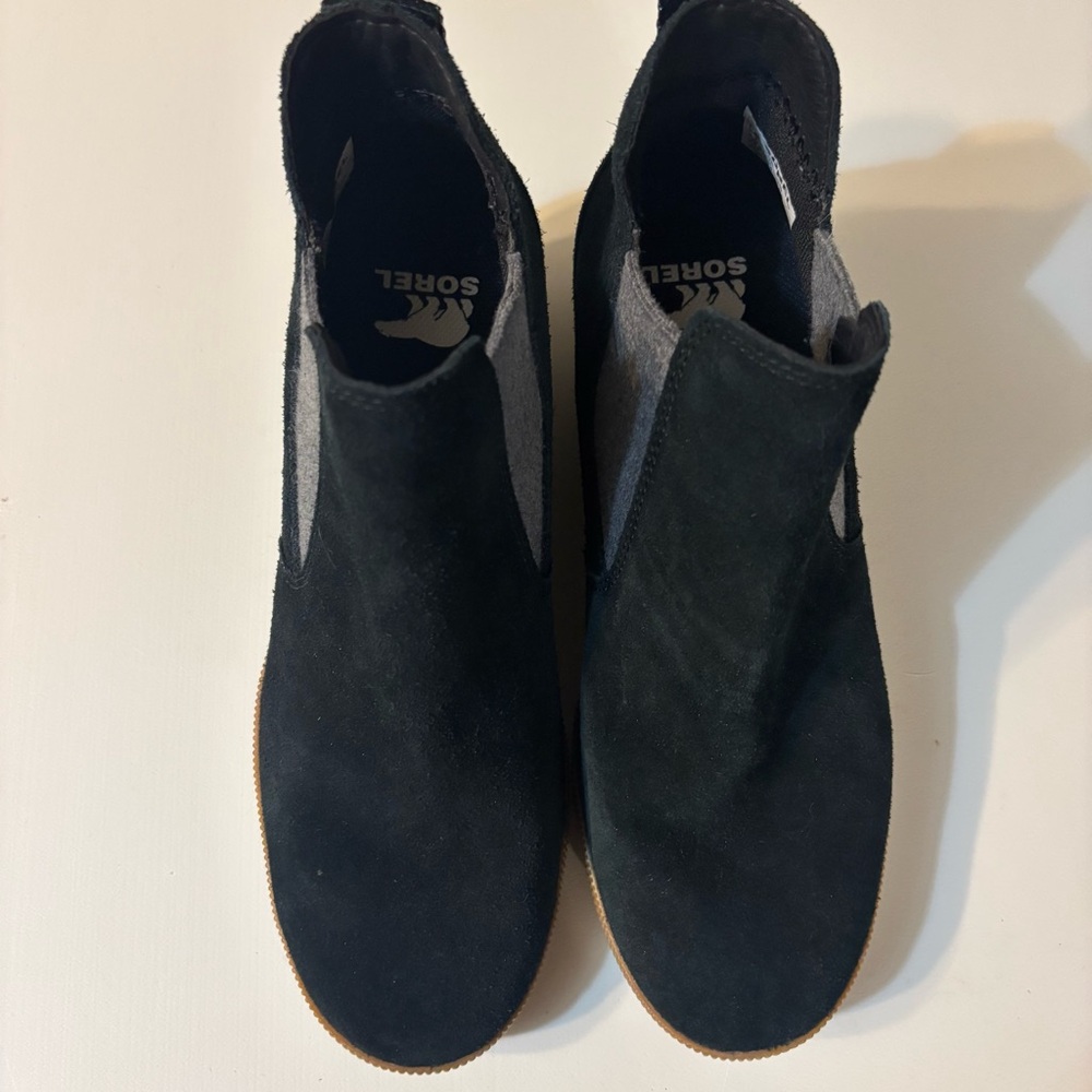 Sorel Black Suede Chelsea Boots
